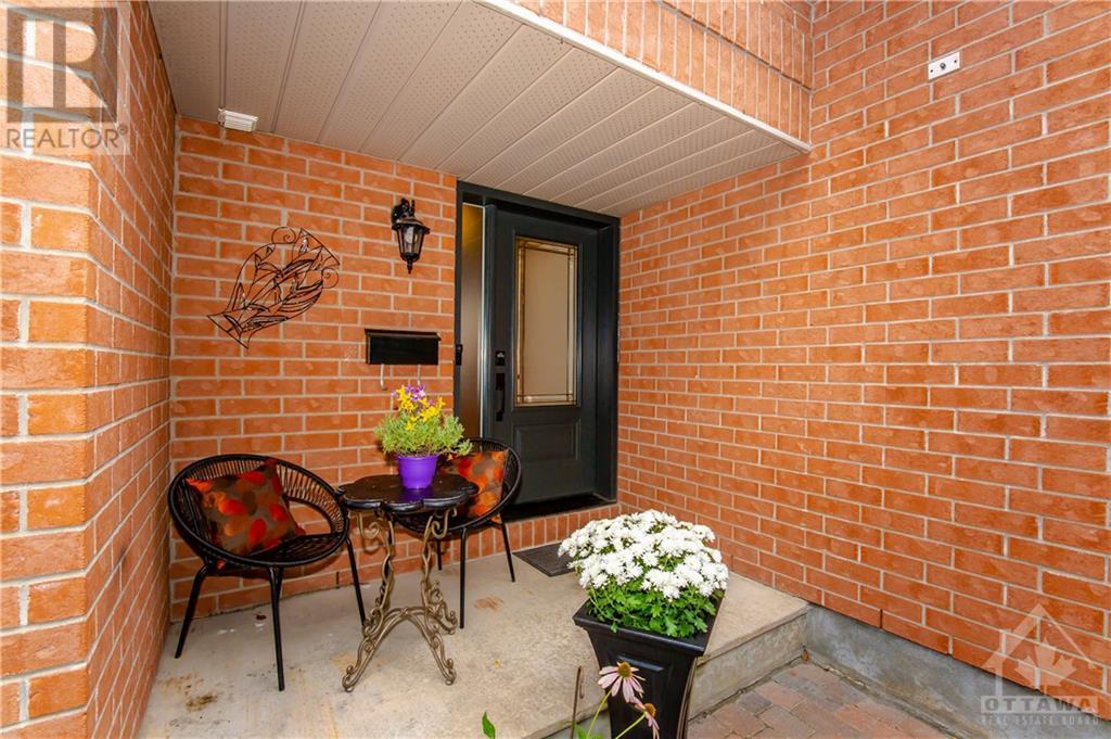 108 FLOWERTREE CRESCENT