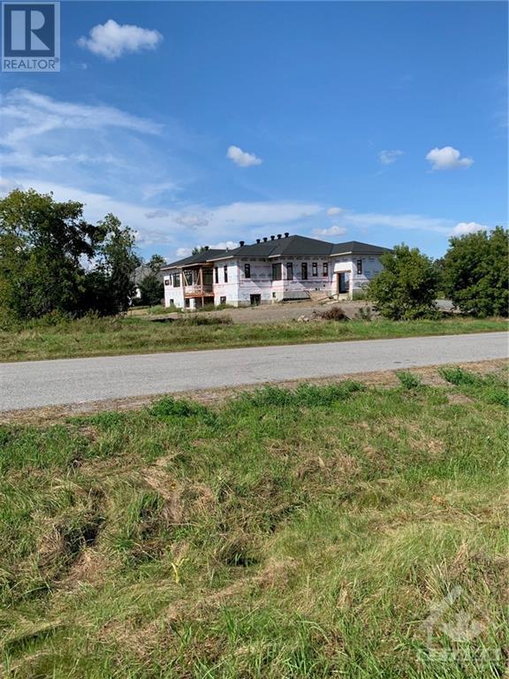 656 CARACARA DRIVE