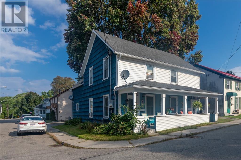 Listing 1360002 - Large Photo # 3