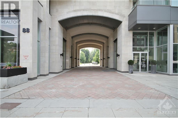 88 RICHMOND ROAD UNIT#105, Ottawa
