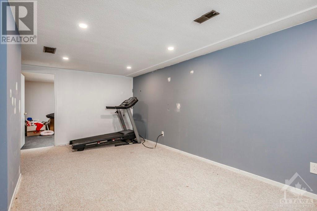Listing 1360042 - Large Photo # 21