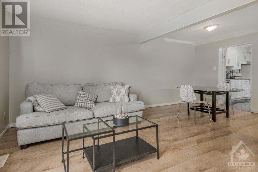 Listing 1360042 - Large Photo # 11