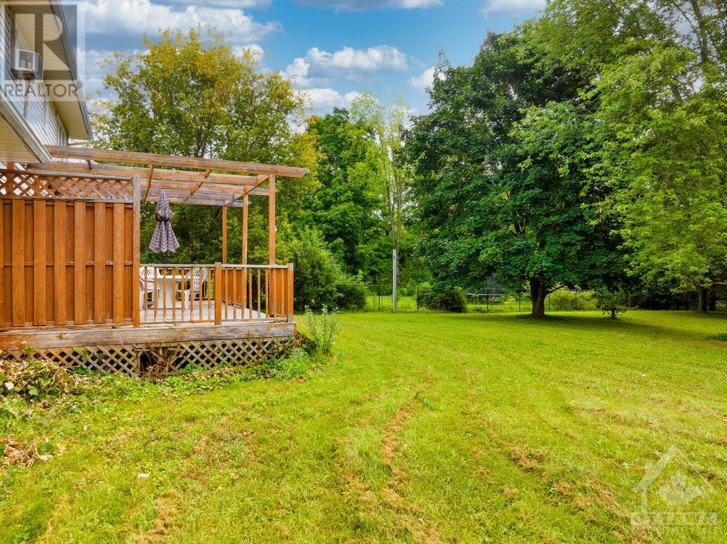Listing 1360067 - Large Photo # 5