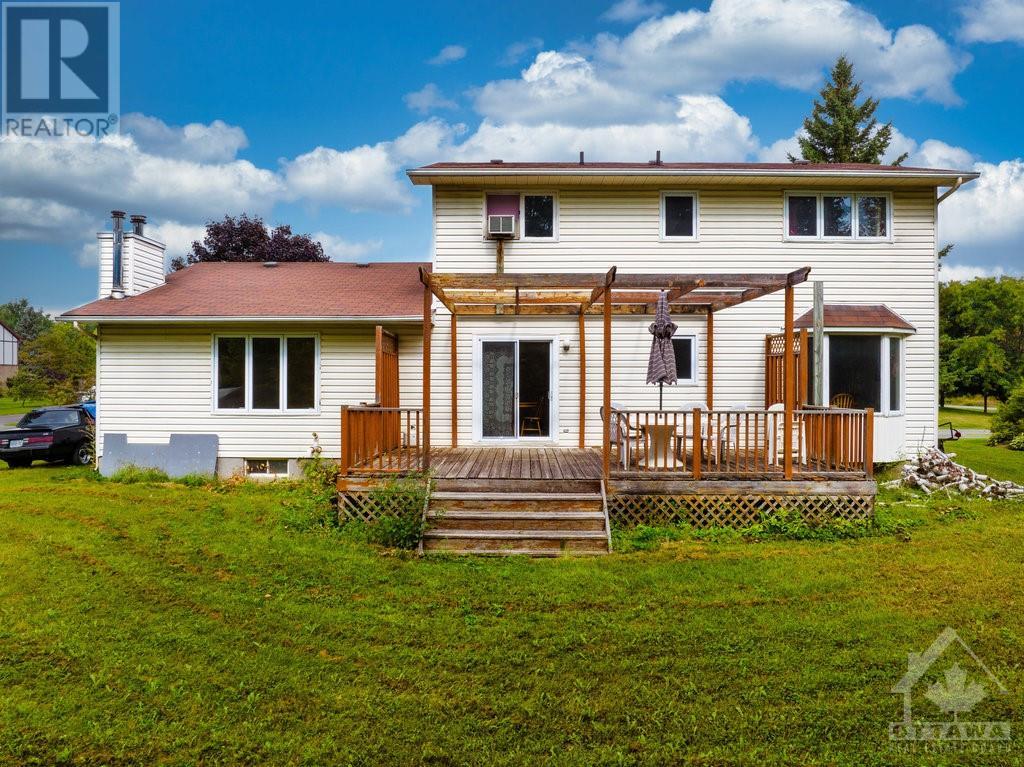 Listing 1360067 - Large Photo # 4