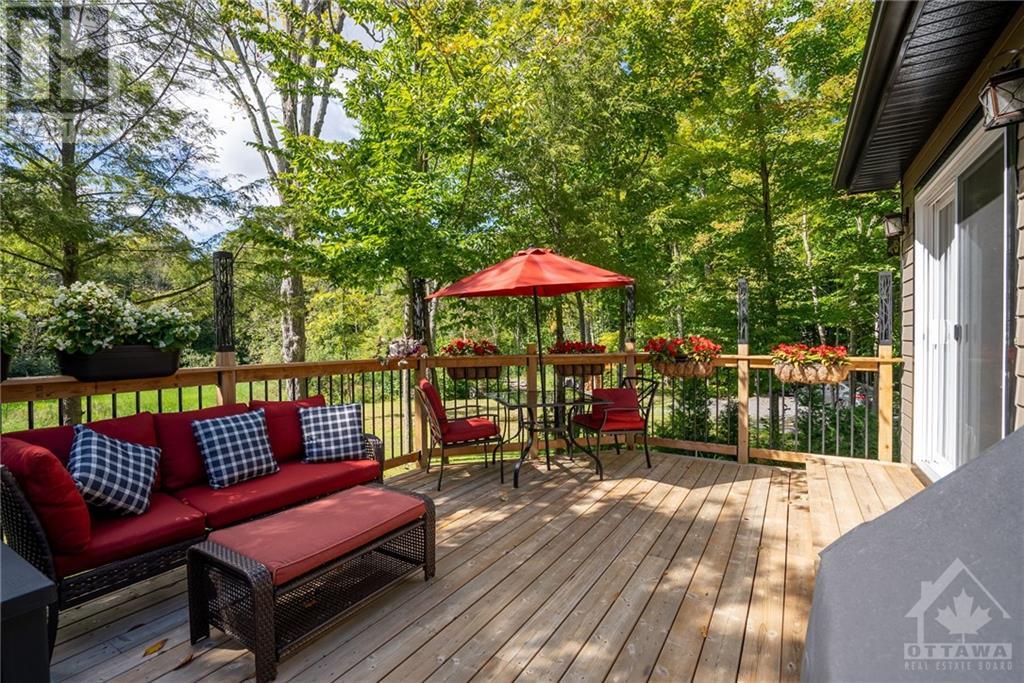 Listing 1360133 - Large Photo # 24