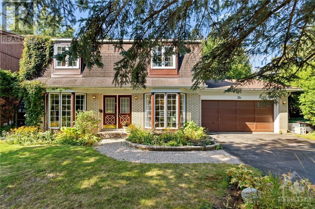 10 MIDLAND CRESCENT