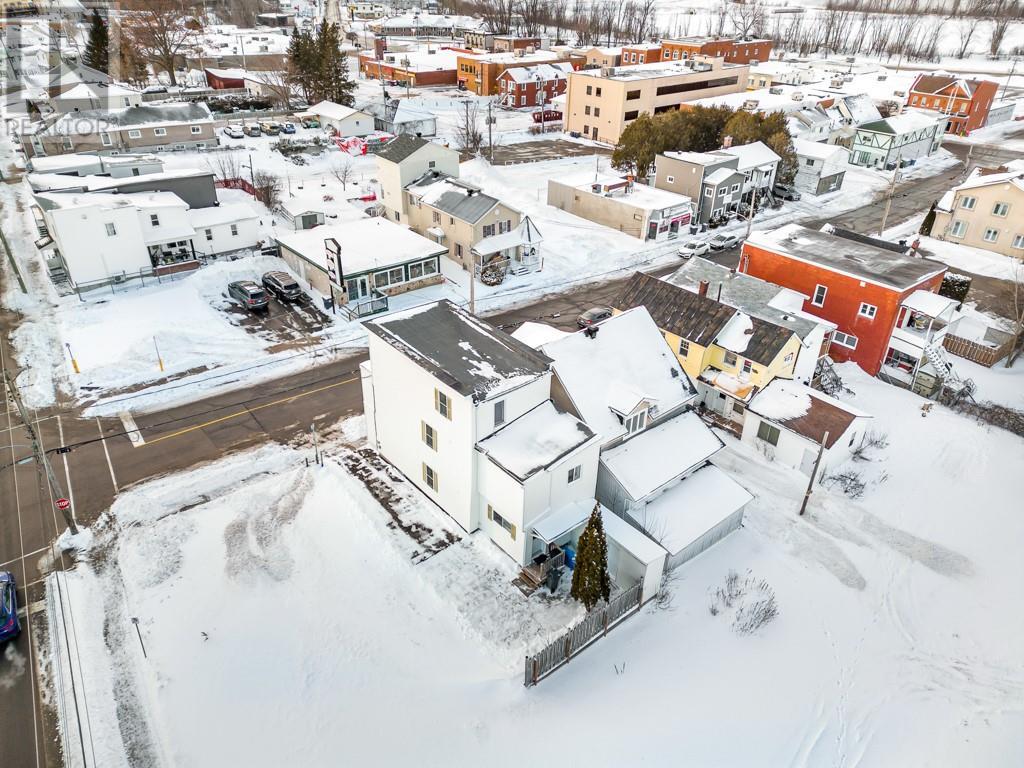 Listing 1360148 - Large Photo # 3