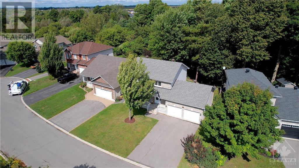 Listing 1360175 - Large Photo # 2