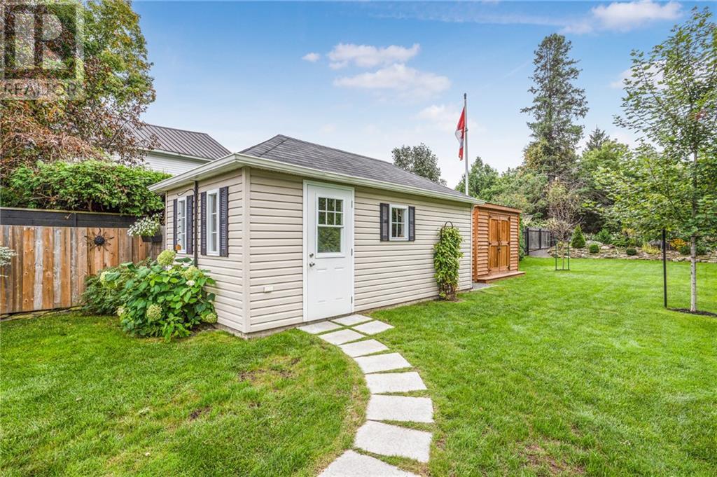 Listing 1360232 - Large Photo # 25