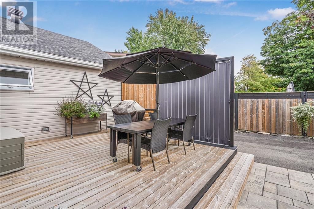 Listing 1360232 - Large Photo # 23