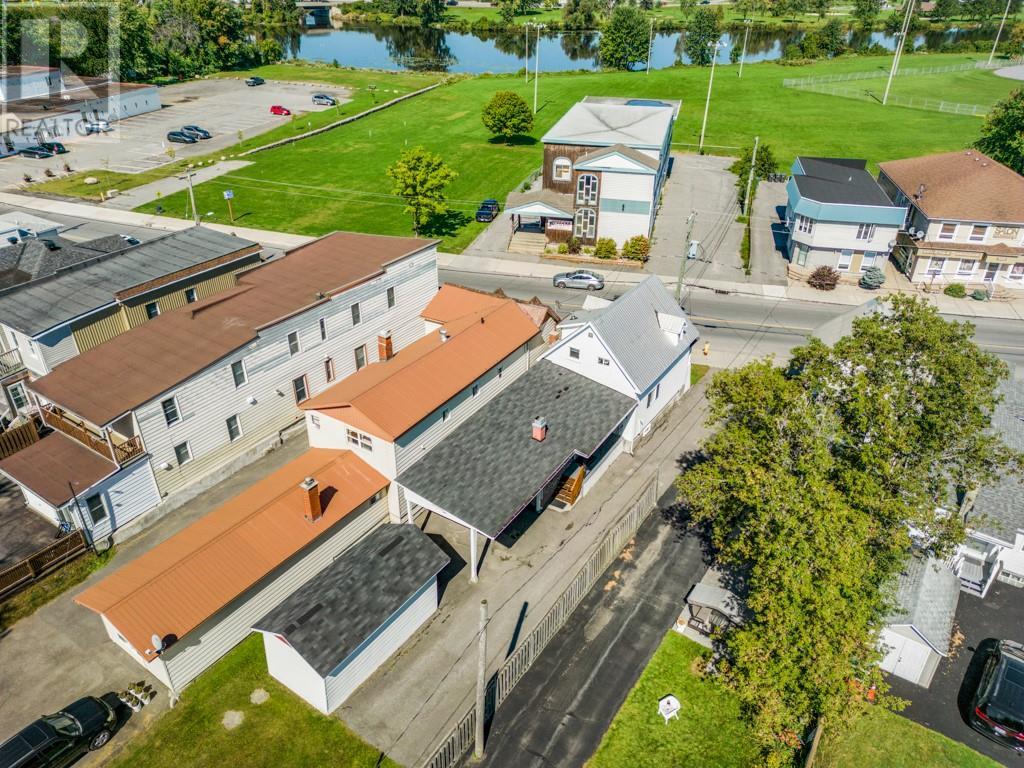 Listing 1360240 - Large Photo # 25