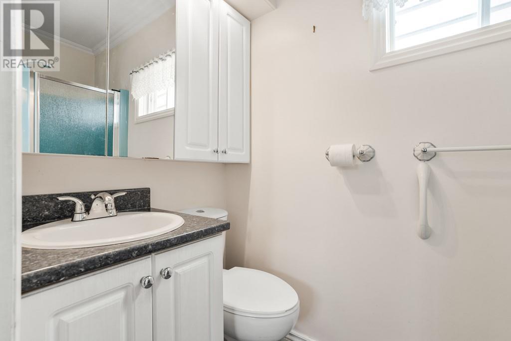 Listing 1360240 - Large Photo # 16