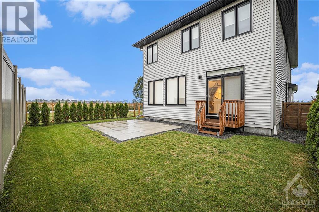 577 HONEYLOCUST AVENUE