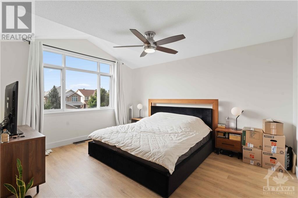 Listing 1360268 - Large Photo # 16