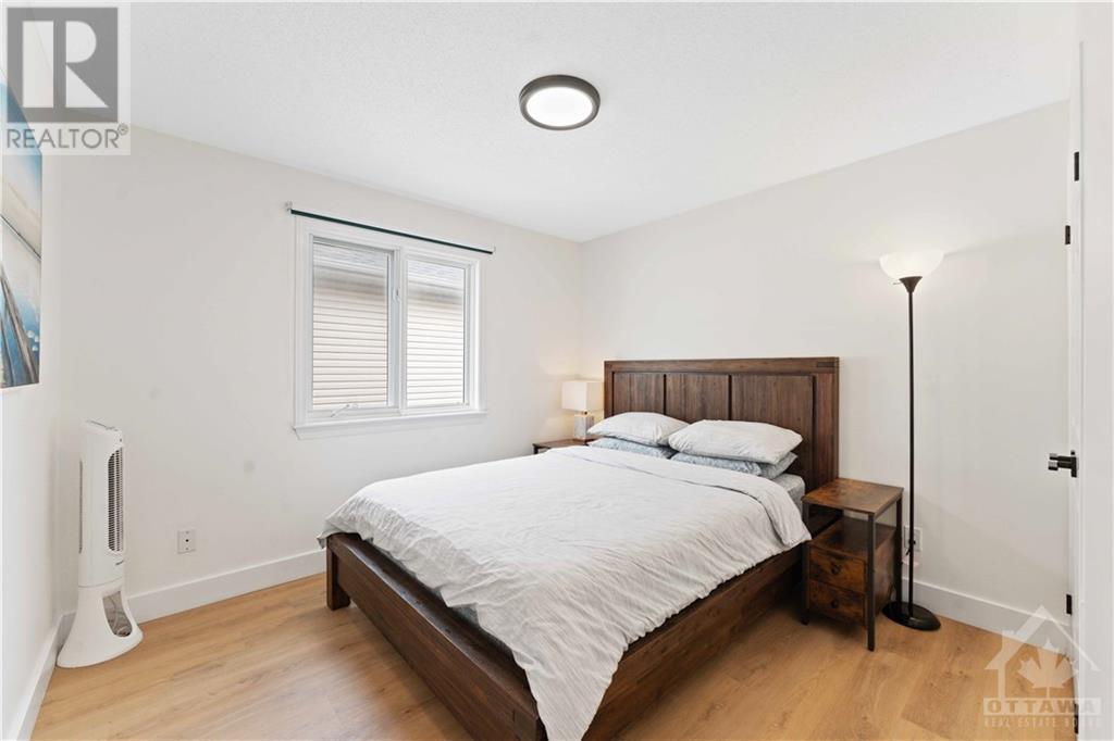 Listing 1360268 - Large Photo # 21