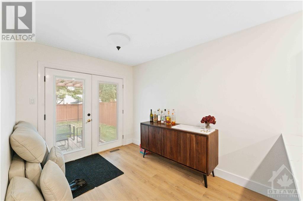 Listing 1360268 - Large Photo # 11