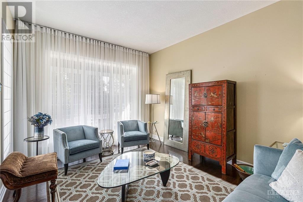 Listing 1360295 - Large Photo # 3