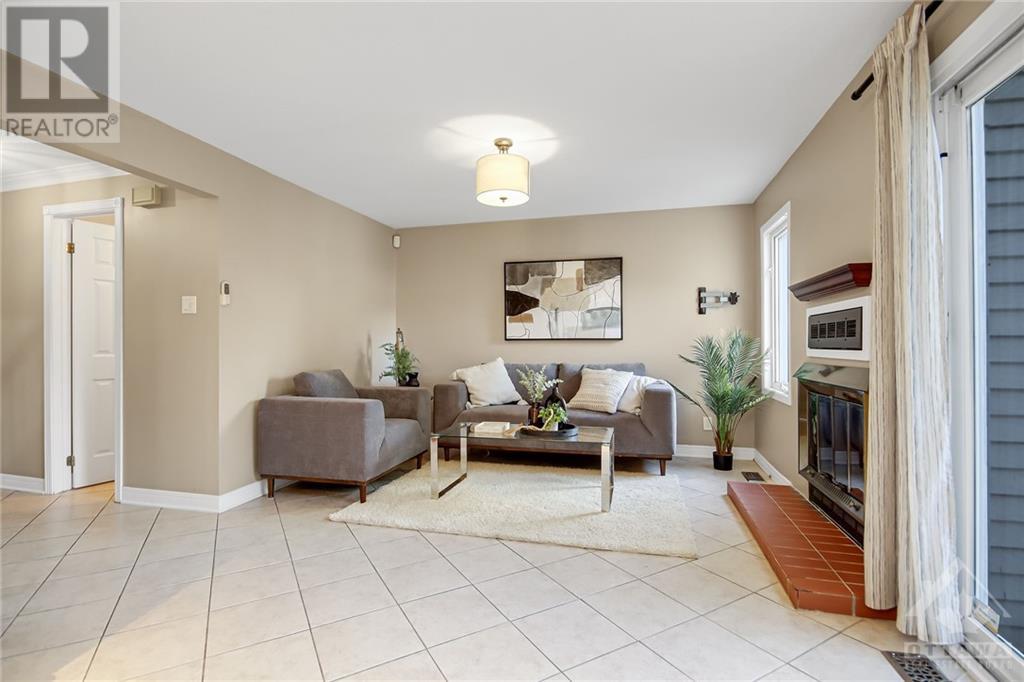 Listing 1360358 - Large Photo # 11