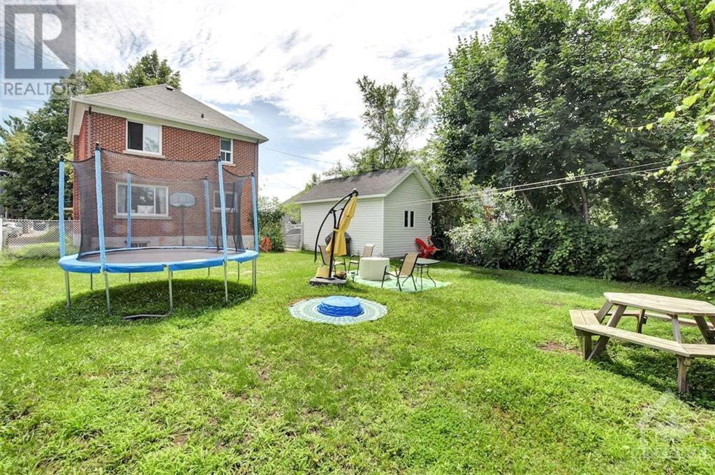 Listing 1360393 - Large Photo # 18