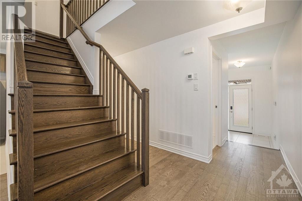 Listing 1360417 - Large Photo # 16