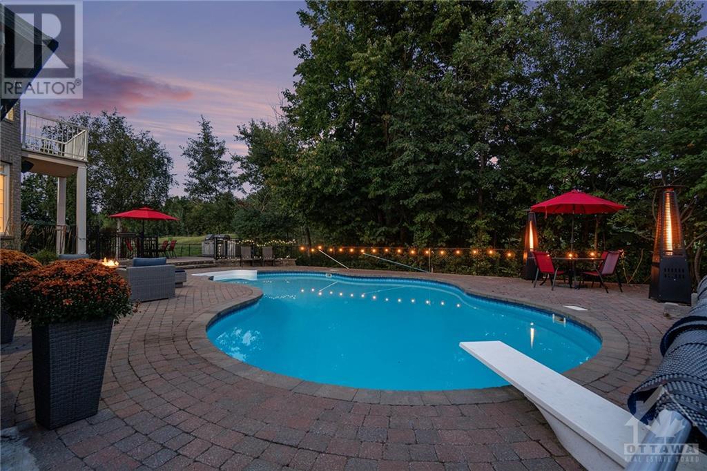 Listing 1360466 - Large Photo # 30