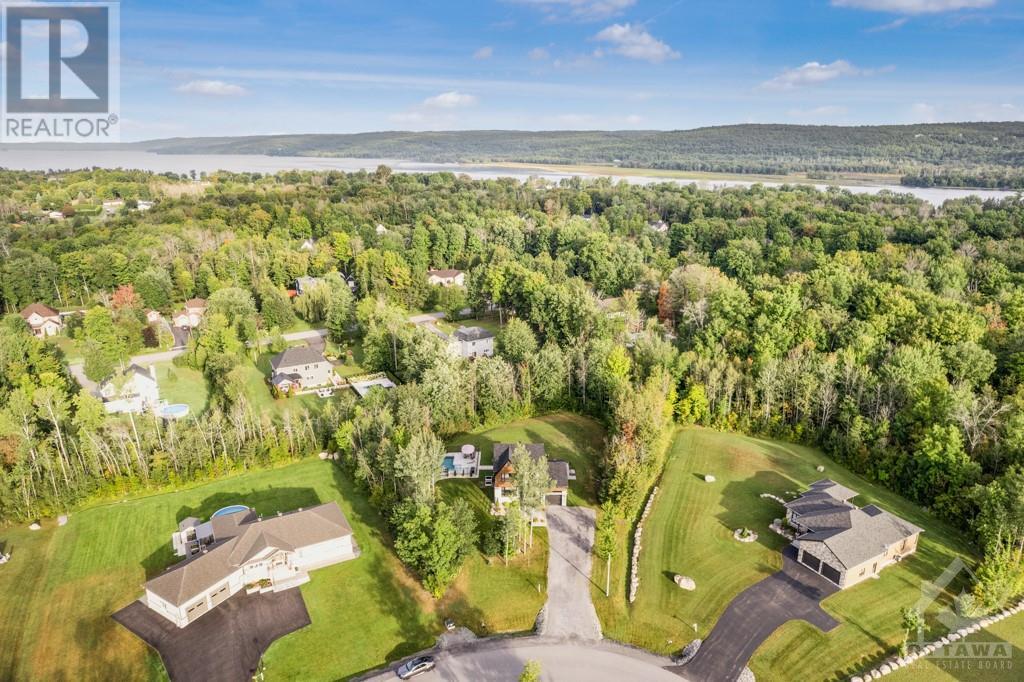Listing 1360508 - Large Photo # 30