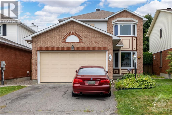 93 EQUESTRIAN DRIVE, Ottawa