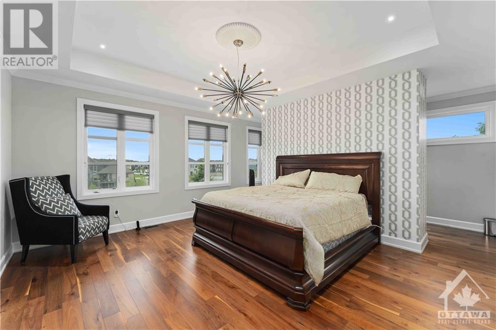800 PERCIVAL CRESCENT