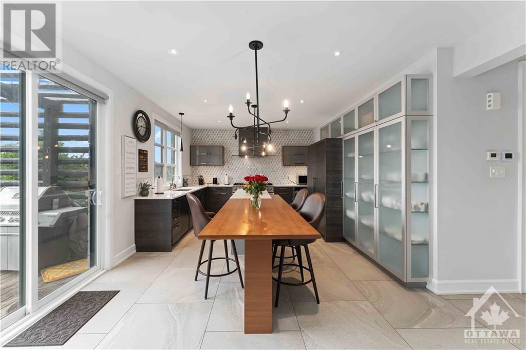 800 PERCIVAL CRESCENT