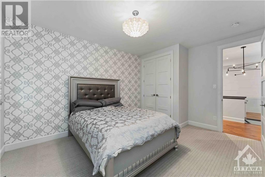 800 PERCIVAL CRESCENT