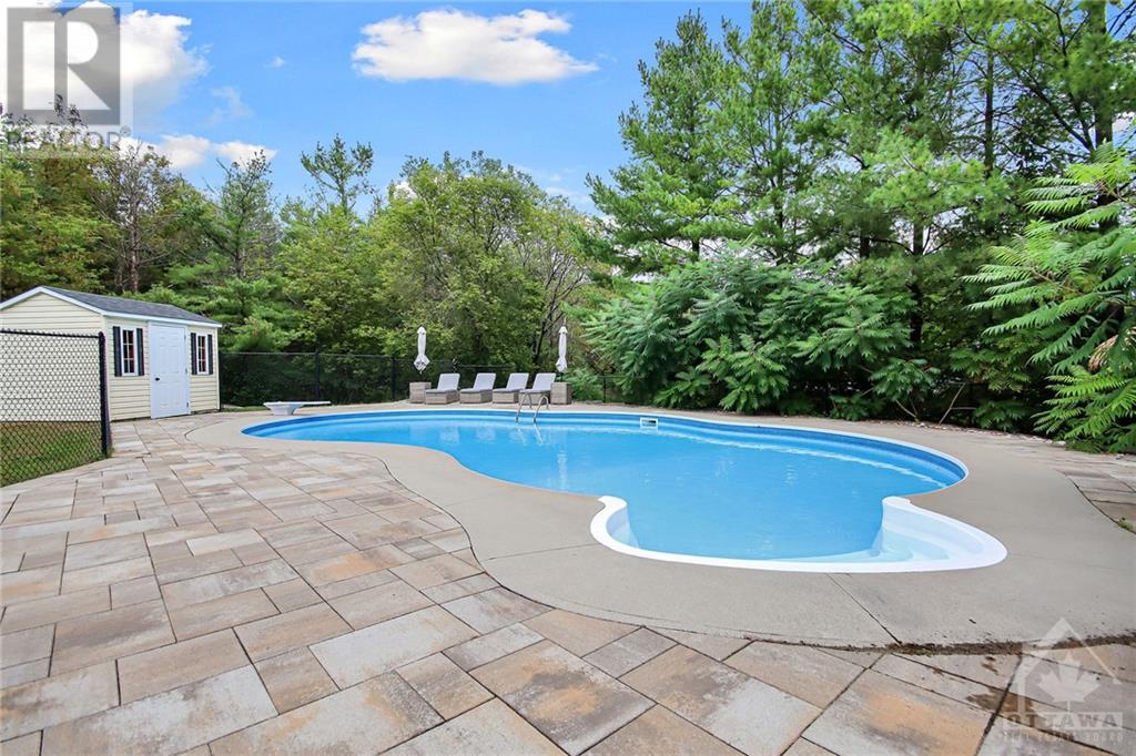 Listing 1360594 - Large Photo # 30