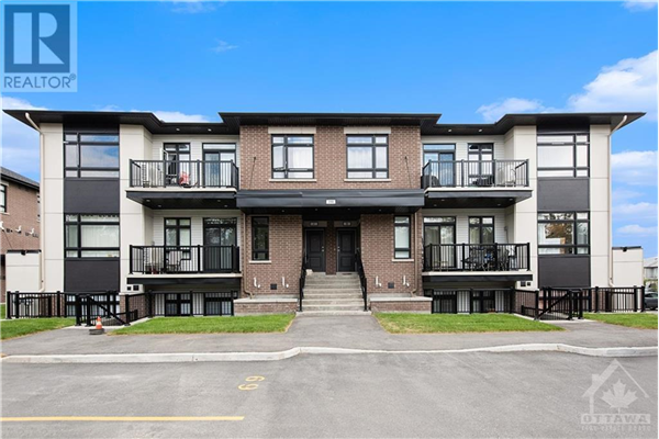 390 ROLLING MEADOW CRESCENT UNIT#A, Ottawa