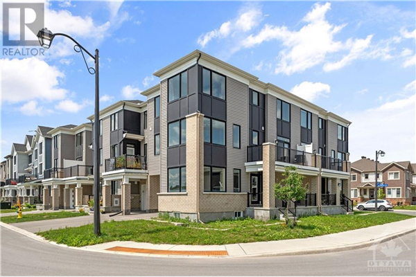 350 APHELION CRESCENT, Nepean
