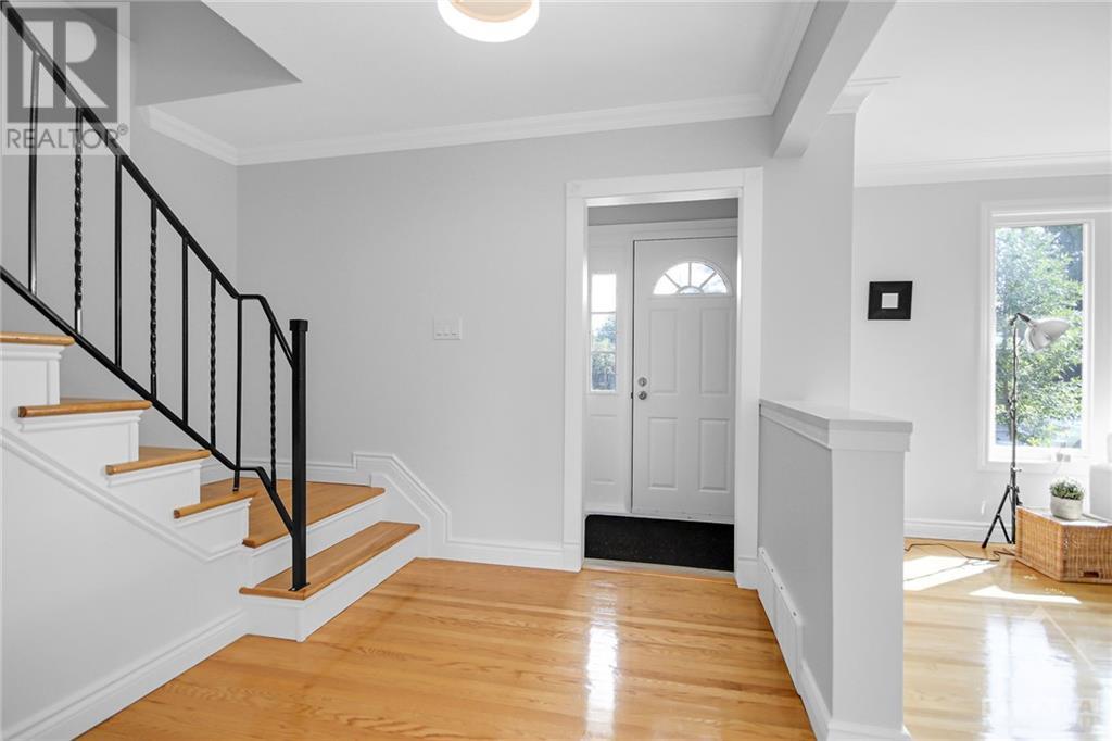 Listing 1360643 - Large Photo # 3