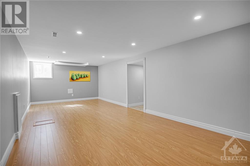 Listing 1360643 - Large Photo # 24