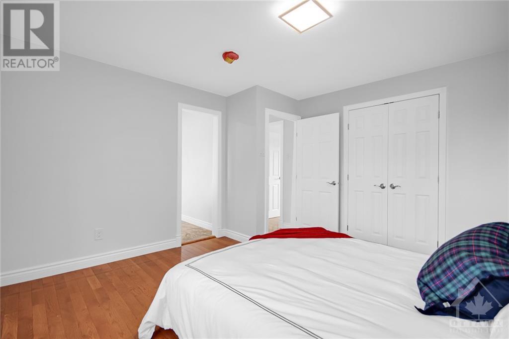 Listing 1360643 - Large Photo # 16