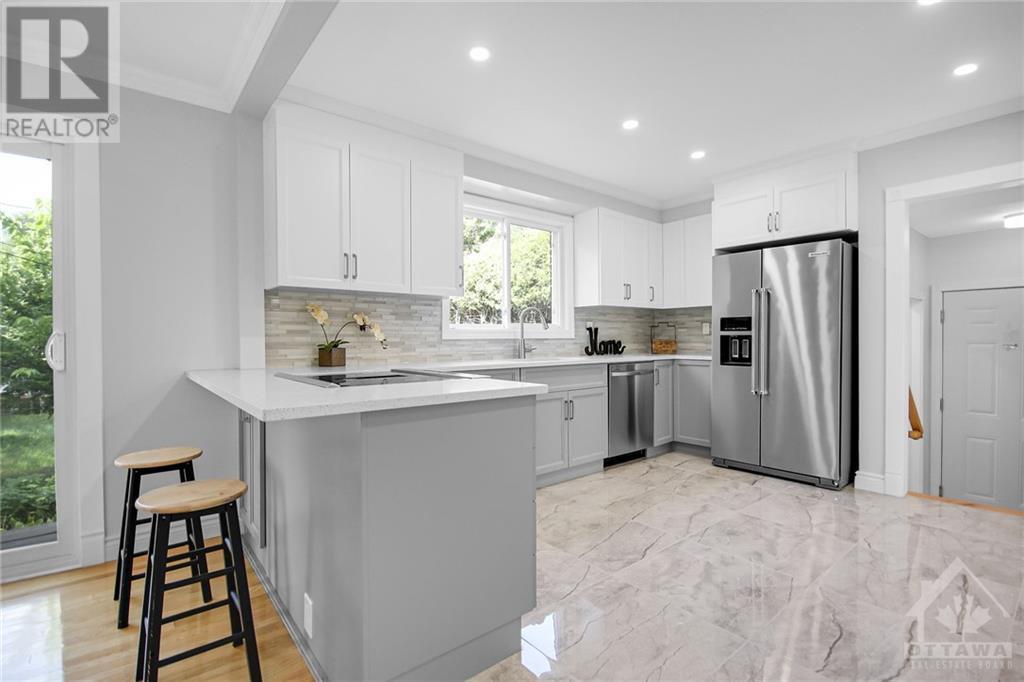 Listing 1360643 - Large Photo # 11