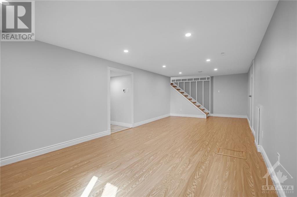 Listing 1360643 - Large Photo # 25