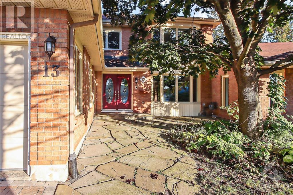 13 RATAN COURT