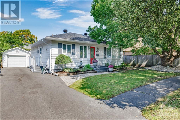 1957 OLYMPIA CRESCENT, Ottawa