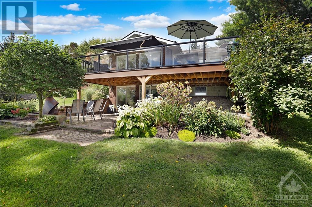 Listing 1360798 - Large Photo # 23