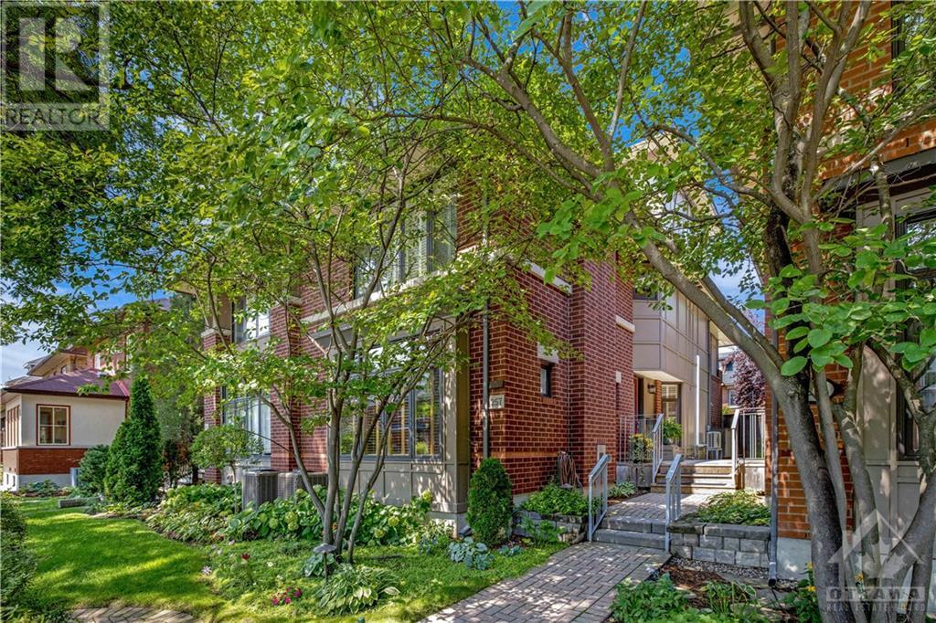 Listing 1360949 - Large Photo # 1