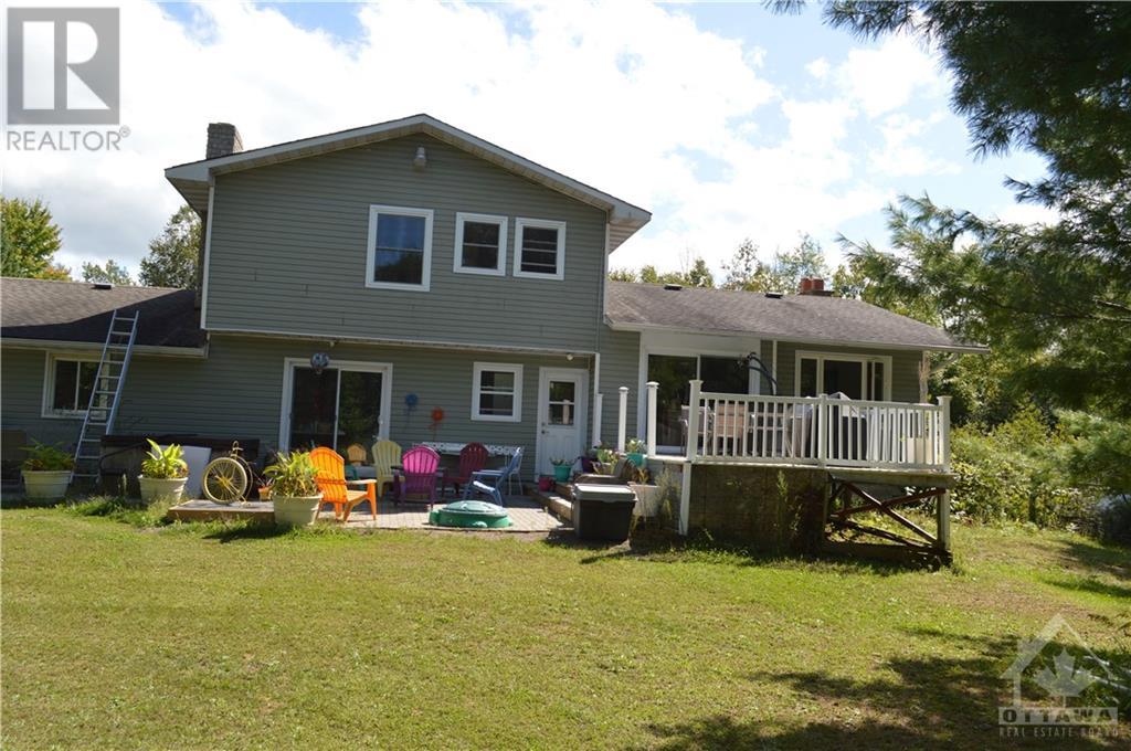 Listing 1360960 - Large Photo # 7