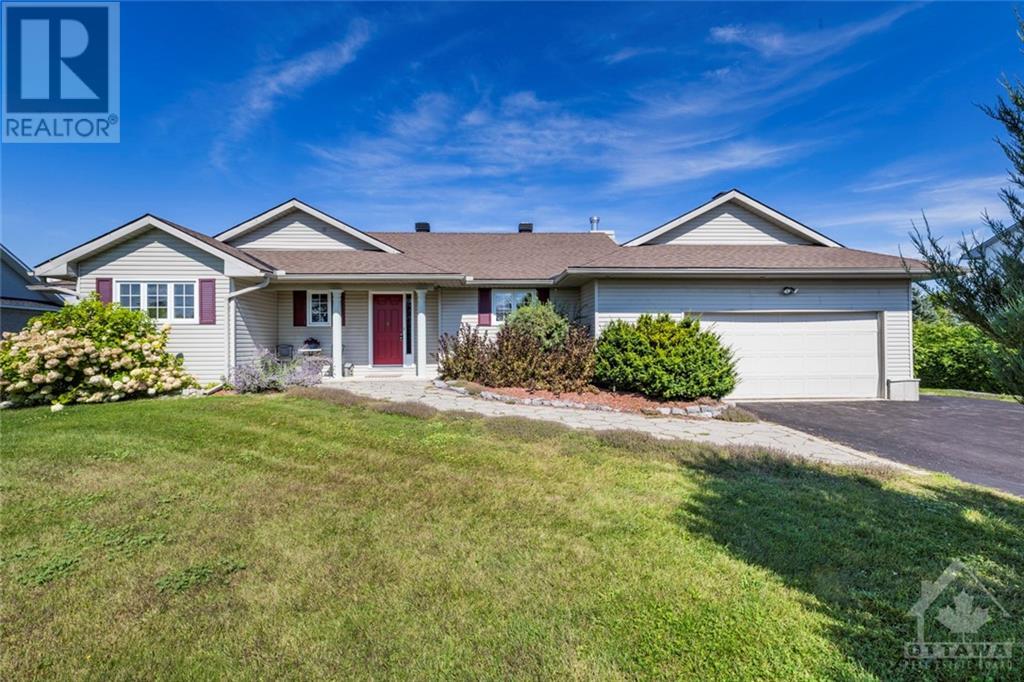 35 GREEN MEADOW ROAD