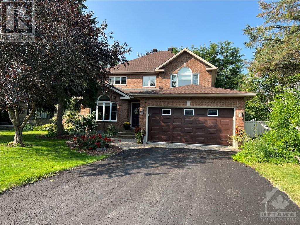 797 FOXWOOD COURT