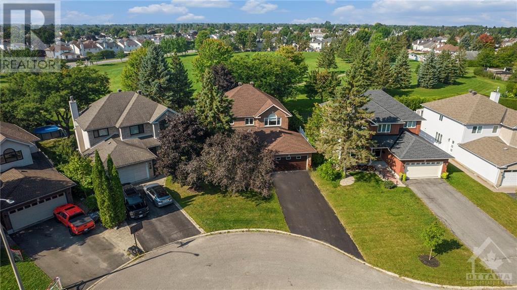 797 FOXWOOD COURT