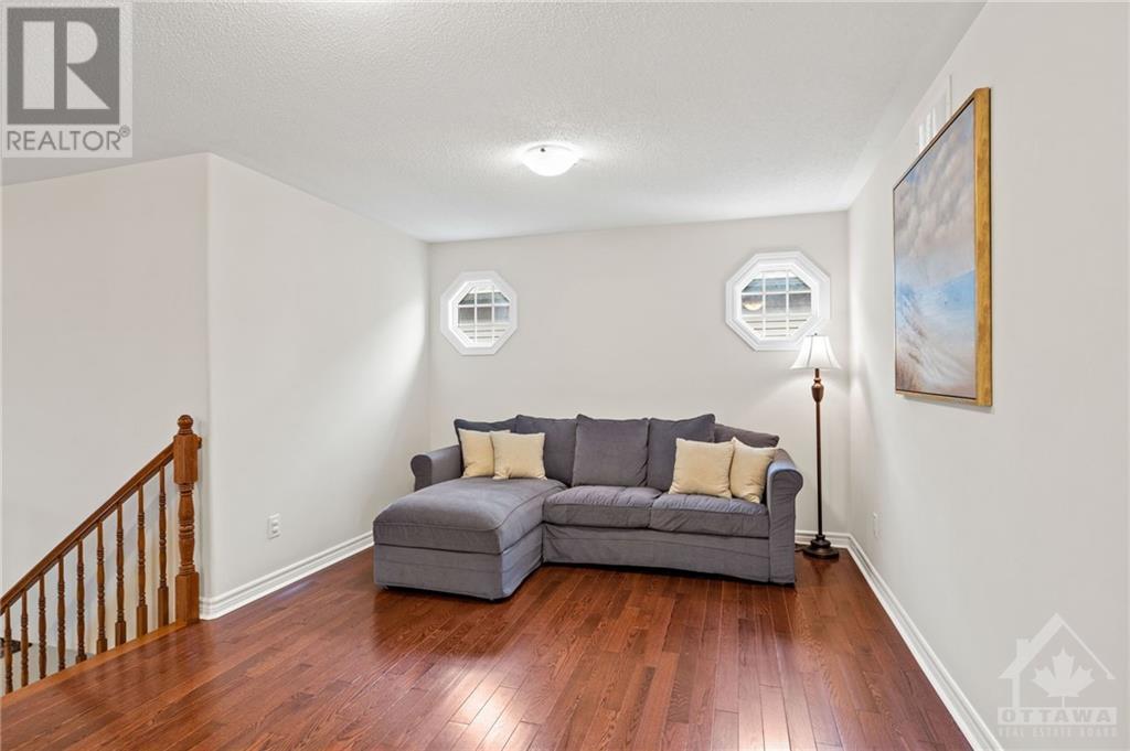 Listing 1361073 - Large Photo # 11