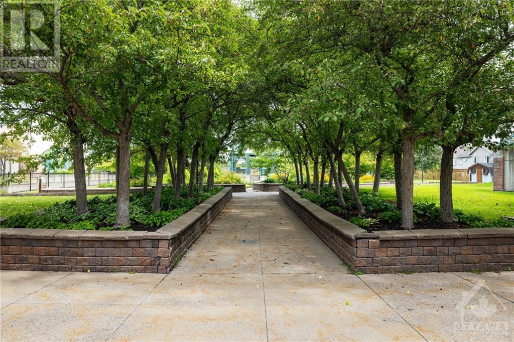 45 HOLLAND AVENUE UNIT#316, #316
