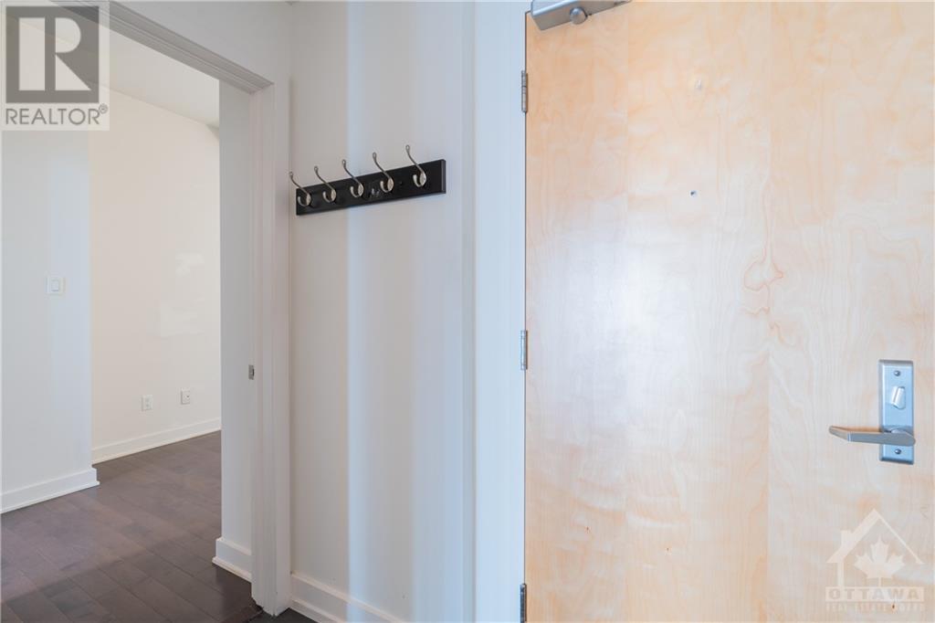 40 NEPEAN STREET UNIT#1001, #1001