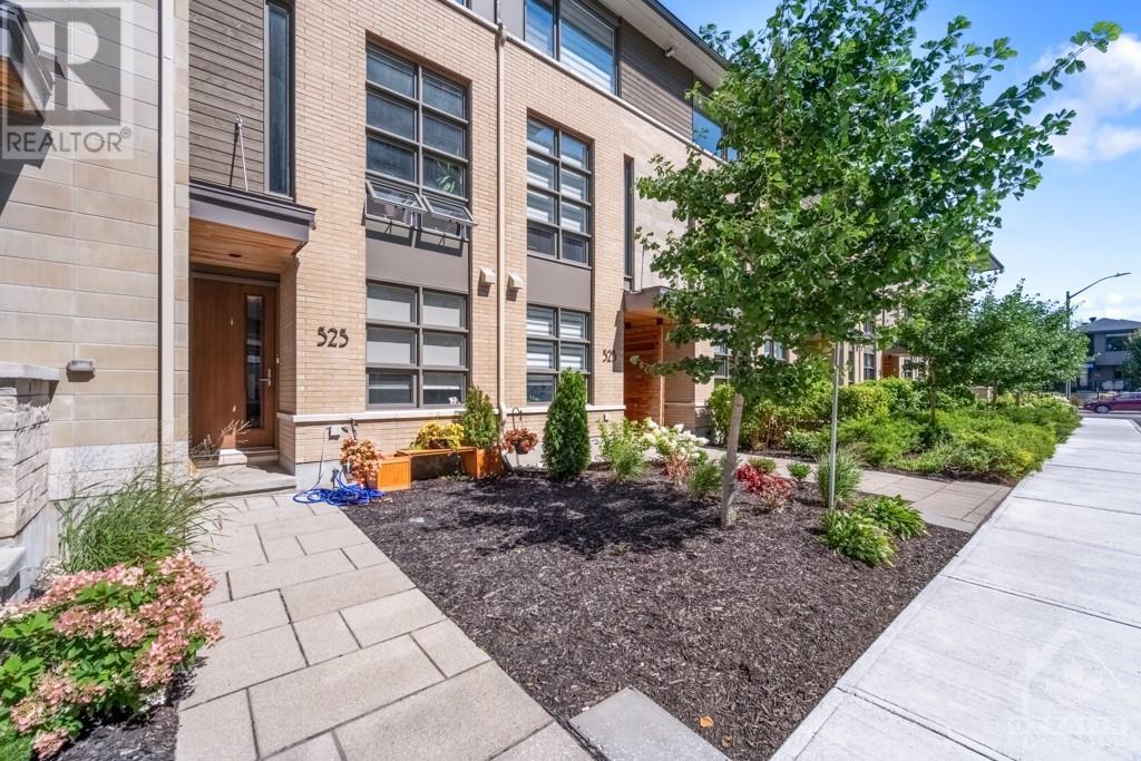 525 DE MAZENOD AVENUE